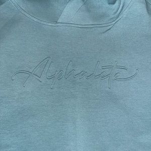 Alphalete cropped hoodie